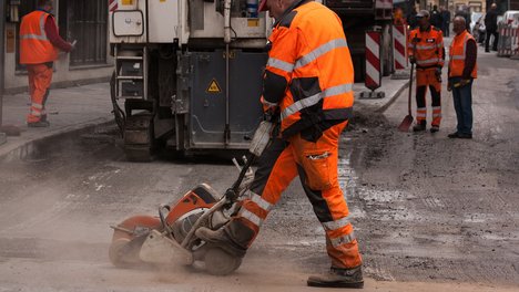 road-construction-192894_1920.jpg