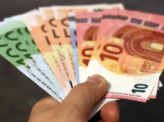 money-1005464_1920.jpg